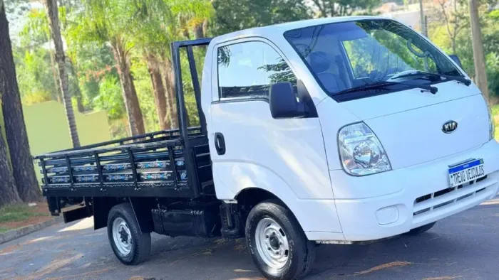 Kia Motors Bongo K-2500 2.5 4X2 TB Diesel 2013