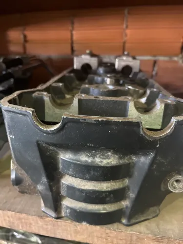 Cabeçote sucata hornet 600 injeção