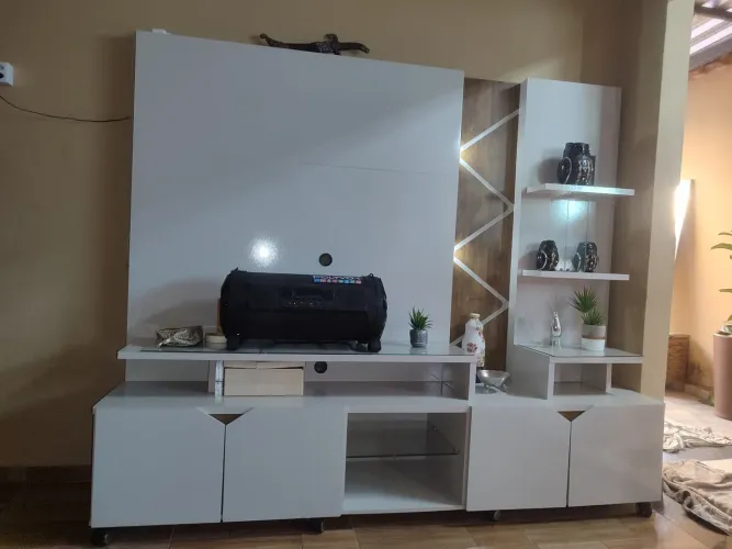 Vende se Rack branco maravilhoso