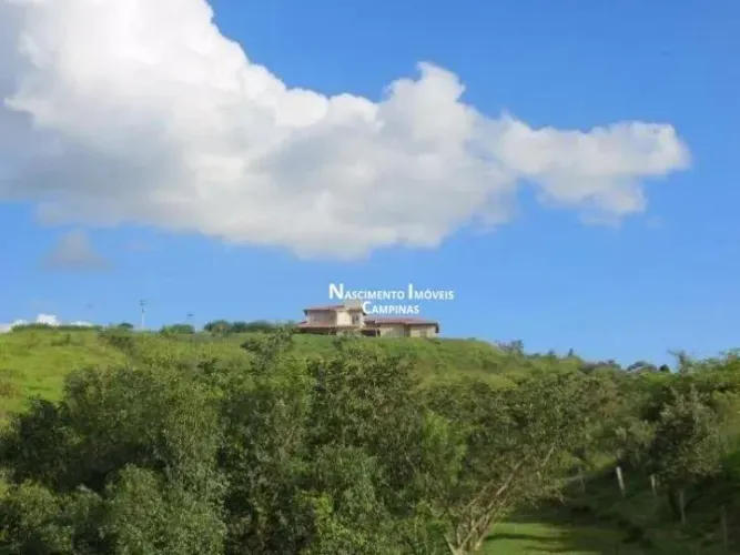 Residência de alto padrão com 4 dormitórios sendo 3 suítes, 395 m² por R$ 3.840.000 Condo