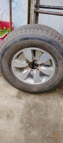 Rodas aro 16com pneu 265/70 R16
