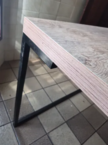 Mesa Retangular Estilo Industrial - Madeira e Ferro Preto