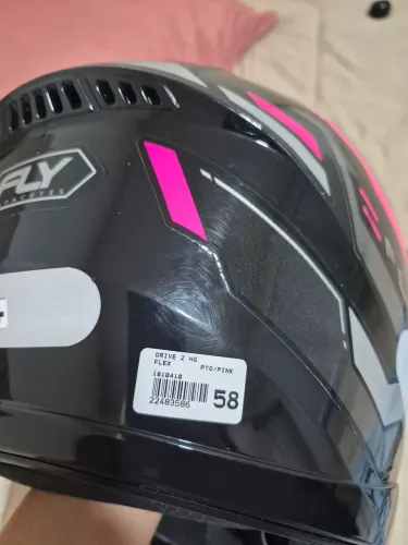 Capacete novo