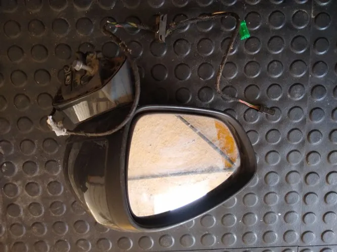 Retrovisor citroen C4 lado esquerdo