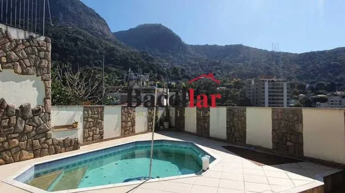 Casa em Condomínio - Duplex / Residencial / Alto da Boa Vista