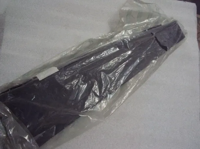 stilo moldura coluna porta traseira nova original 51743577