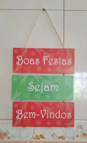 Placas de madeira para decoração natalina