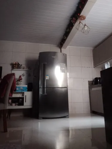 Compramos geladeira com defeito modelo mas novo