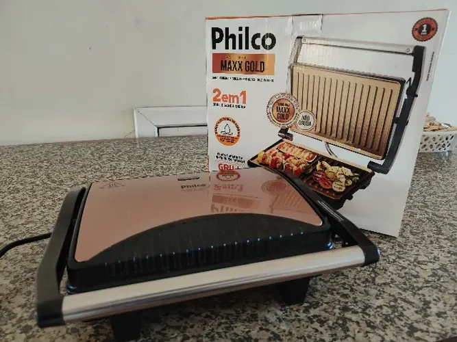 Sanduicheira e Grill Philco PGR23G Press Maxx Gold 220V 
