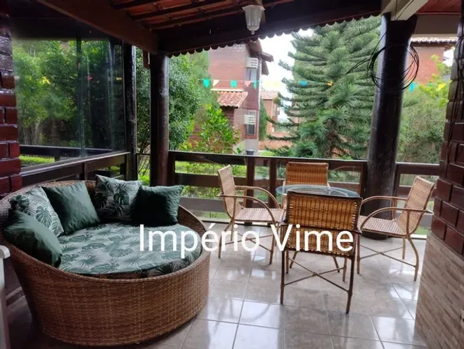 Móveis de fibra sintética ( vime sintético )