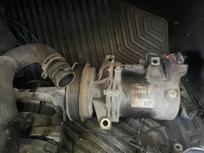 L compressor logan renault sandero 1.6 8v 2016