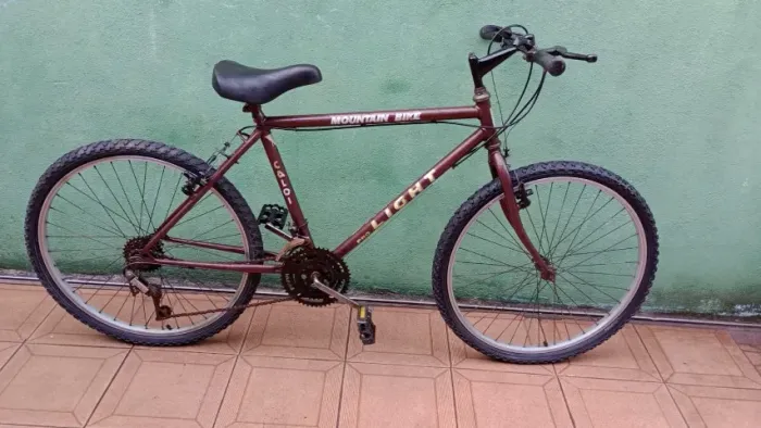 CALOI MONTAIN BIKE TODA ORIGINAL COM DESGASTE DO TEMPO
