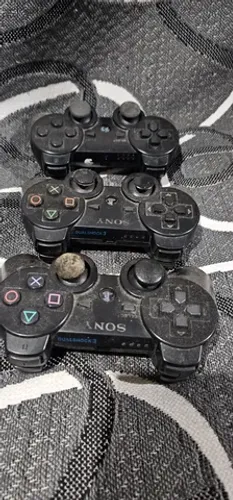 CONTROLES COM DEFEITO SAO 3 CONTROLES PELO PREÇO DE 1