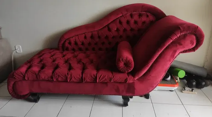 Divã/ Sofa