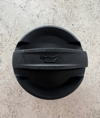 Tampa Óleo Motor Bmw X1 original *)