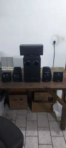 Conjunto de caixas Home Theater 5.1 Gradiente, tudo original e funcionando