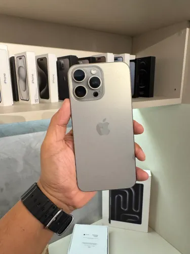 IPHONE 15 PRO MAX 256GB, LOJA NO RIOMAR, ACEITAMOS O SEU IPHONE USADO. 