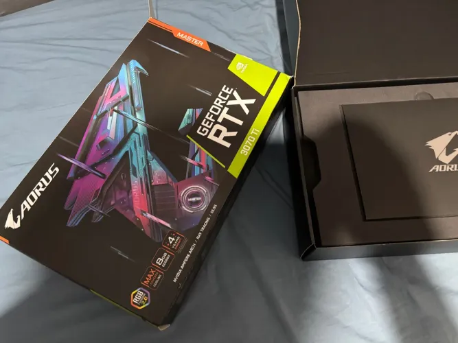 Placa de Vídeo Gigabyte Aorus GeForce RTX 3070 Ti