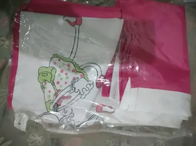 Cortina infantil rosa novo