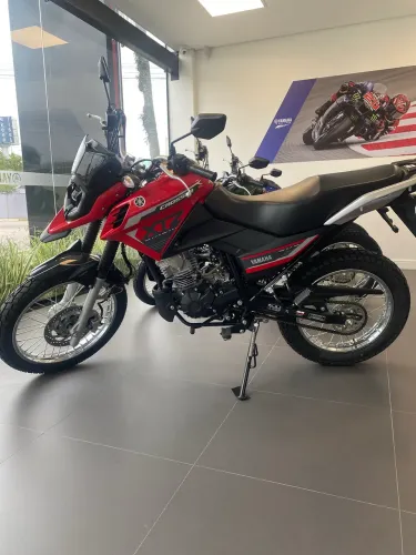 *Yamaha Crosser Z 2025*