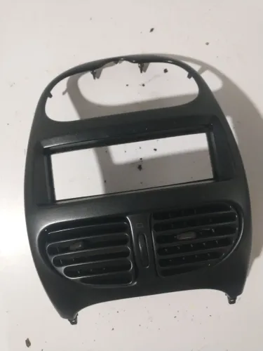 Moldura central Peugeot 206 2006