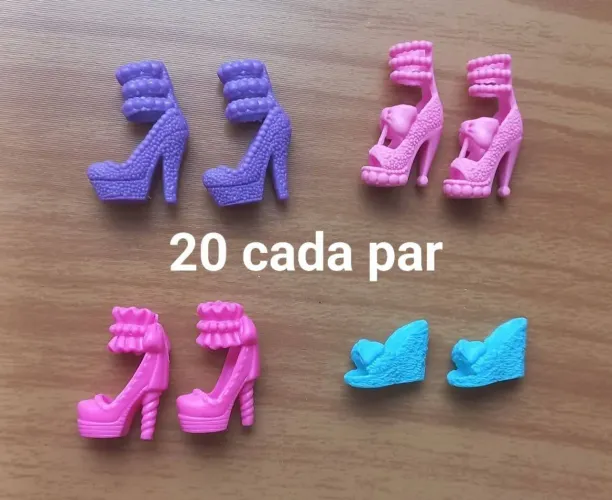 Pares de sapatinhos Barbie Mattel
