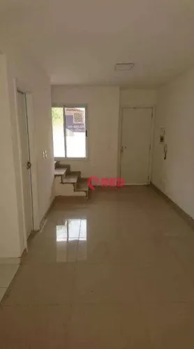 Casa com 2 quarto, venda por R$ 250.000 ou aluguel por R$ 1.848/mês - Vila Mineirão - Soro