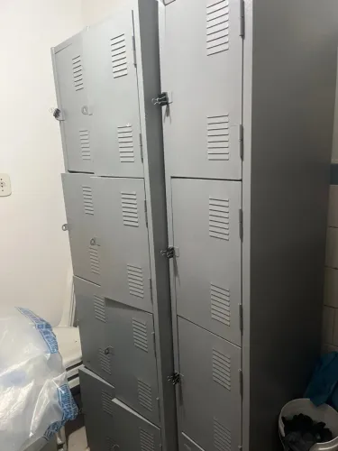 Armários de Aço para Vestiário ( 2)