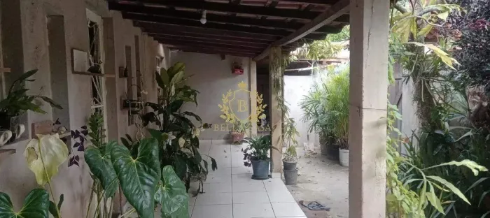 Duas casas à venda por R$ 300.000,00 - Bonsucesso - Saquarema/RJ