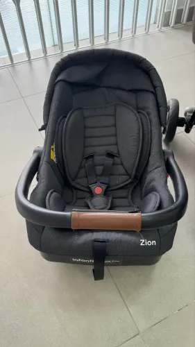Travel System Infanti - Carrinho Breeze e Bebê Conforto Zion