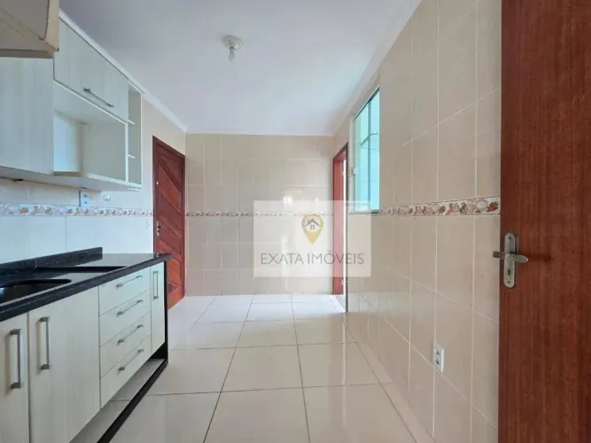 Cobertura com 2 quartos, região do Marilea - Rio das Ostras/RJ