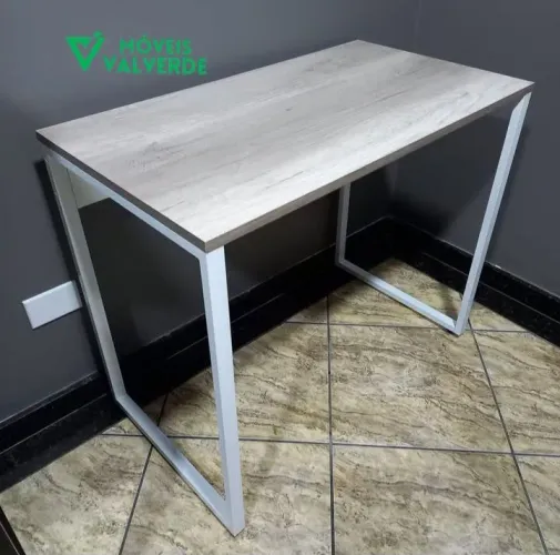 Escrivaninha Industrial com Tampo Amadeirado