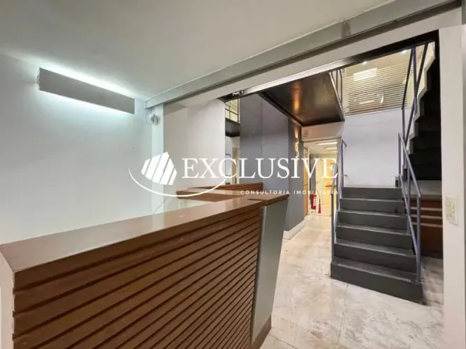 Loja : / Comercial / Gávea