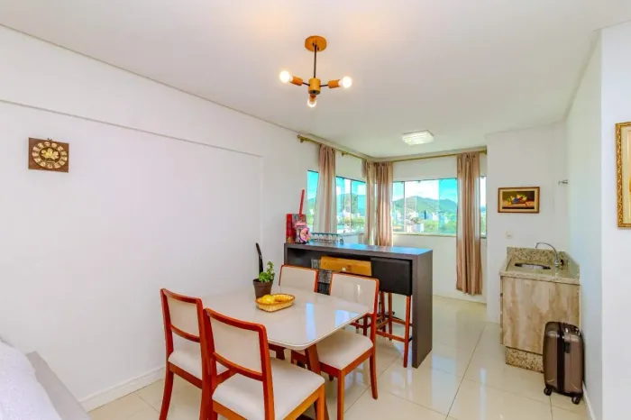 Apartamento à venda no Centro de Balneário Camboriú