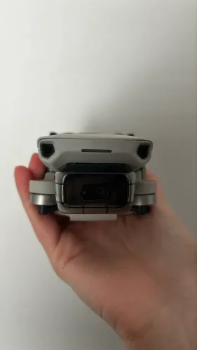 Drone DJI Mini 2 Fly More Combo - 4K Bateria de longa duração de 8720mAh.