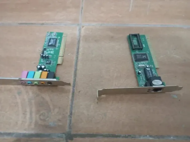 Placa de som PCI e Placa de rede PCI 10/100Mbps