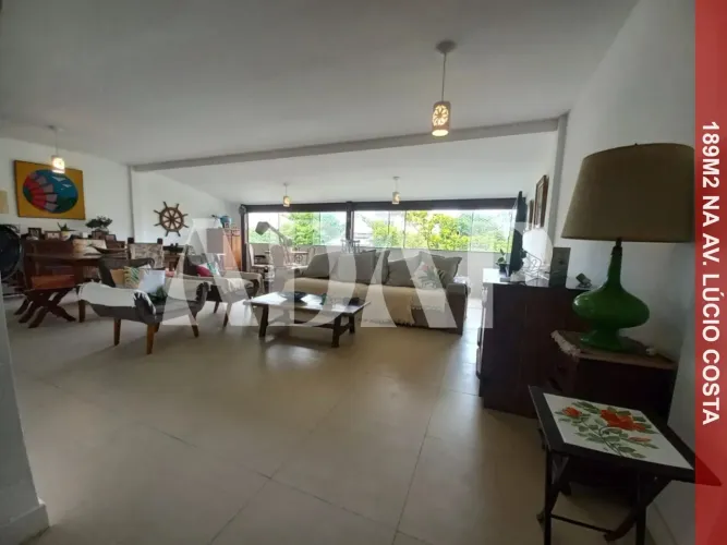 Apartamento de Luxo na Av. Lúcio Costa, Barra da Tijuca - 5 quartos, 3 suítes, 2 salas, 4