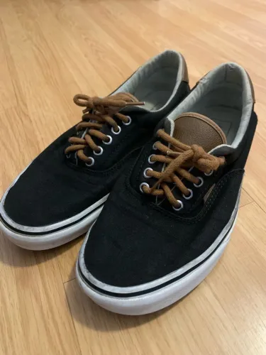 Tênis Vans New Era 