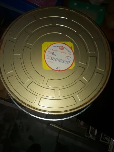 Latas de filmes antiga