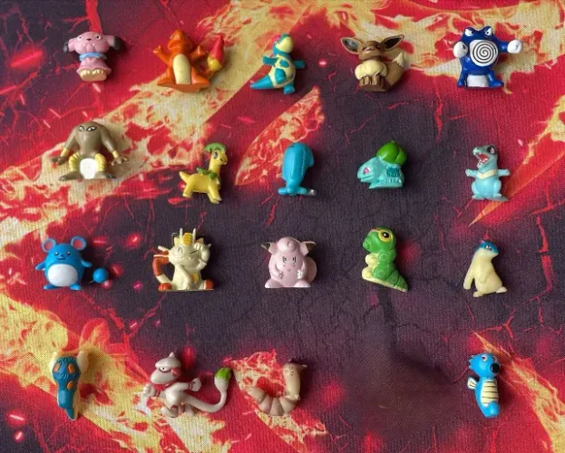 Miniatura Pokémon Guaraná Caçulinha Lote 19UND