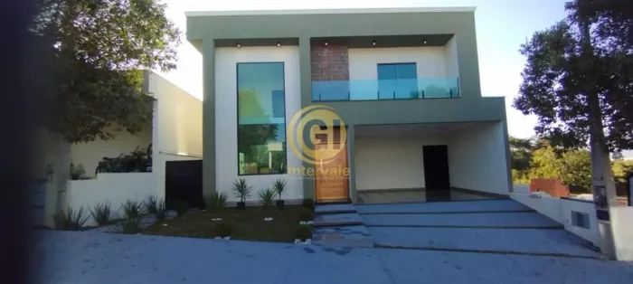 SOBRADO NOVO NO MELHOR CONDOMÍNIO DE CAÇAPAVA Excelente casa (sobrado), no condomínio Terr