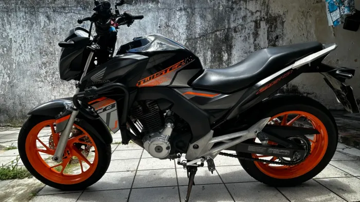 Honda Twister 250f 2021
