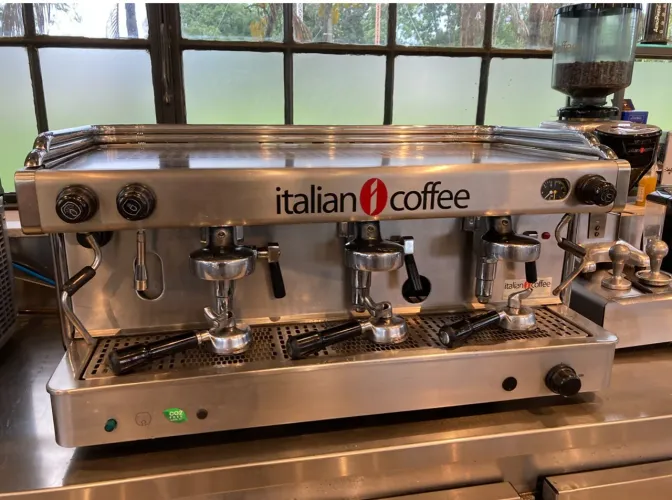 Máquina de Café Expresso Italian Coffee + moedor e acessórios 