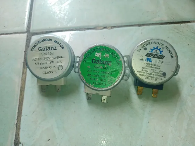 Motorzinho para microondas.