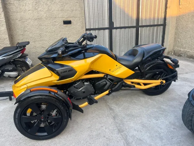 BRP CAN AM SPYDER F3 DAYTONA 2017 17 MIL KM