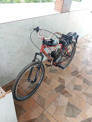 Motorizada 80cc freio no pé