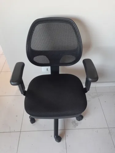Cadeira de Escritório Giratória com Rodinhas