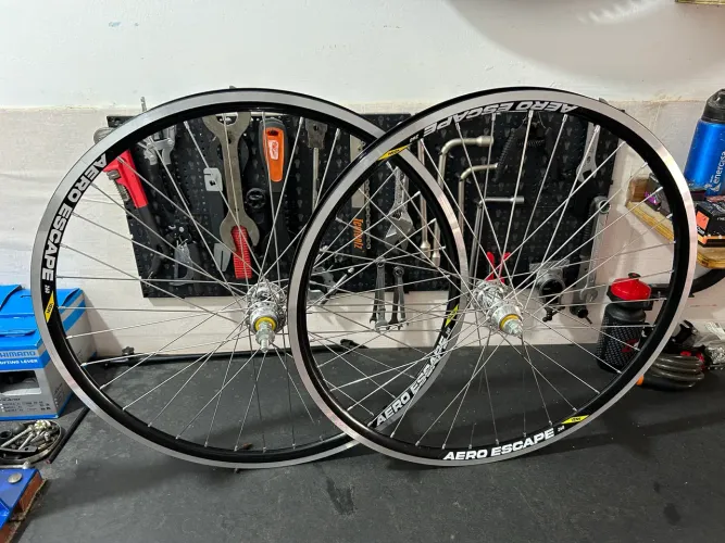 Par de rodas Aero Vzan aro 26 novas
