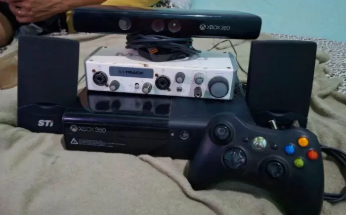 XBOX 360 PRA VENDA