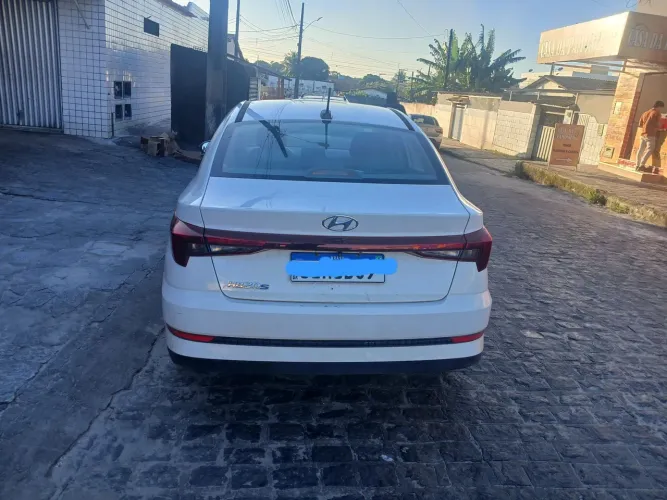 Hyundai HB20S Comfort 1.0 Flex 12V Mec. 2024